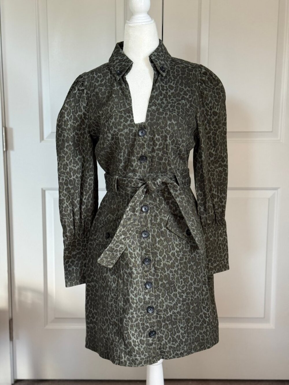 Marissa Webb animal print denim mini shirtdress belted 6/S
